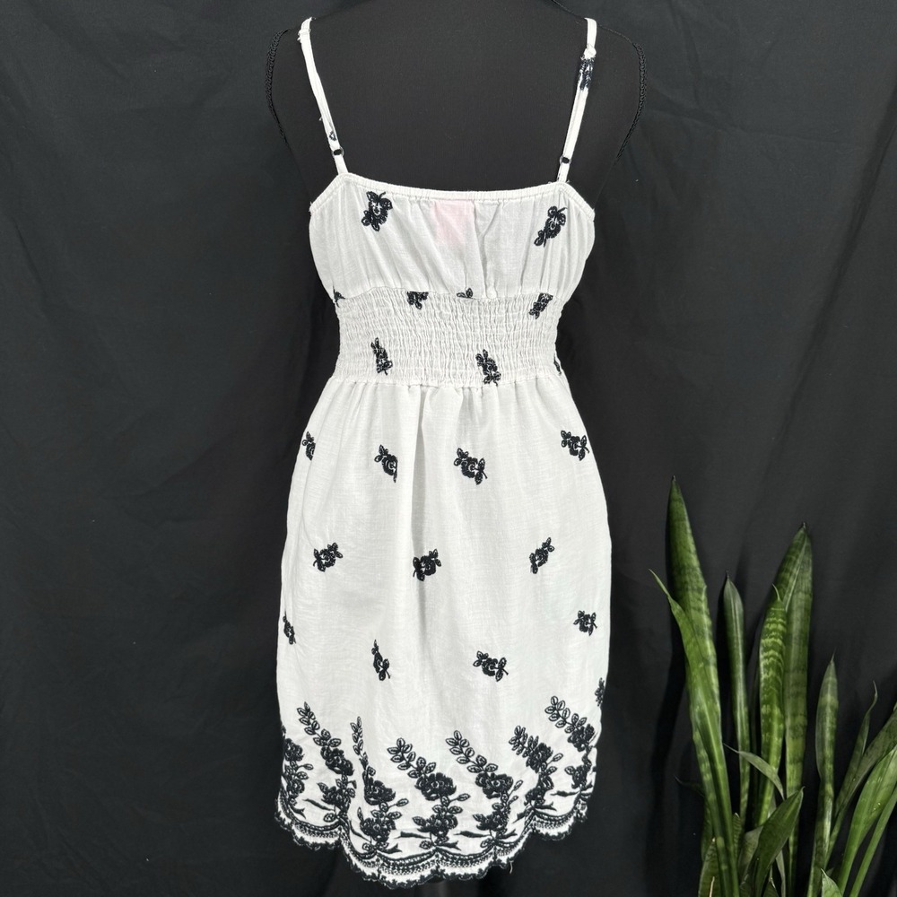 Vtg Y2K Babydoll Mini Dress M Cottage Coquette Boho Euro Summer Embroider Smock - Picture 5 of 7